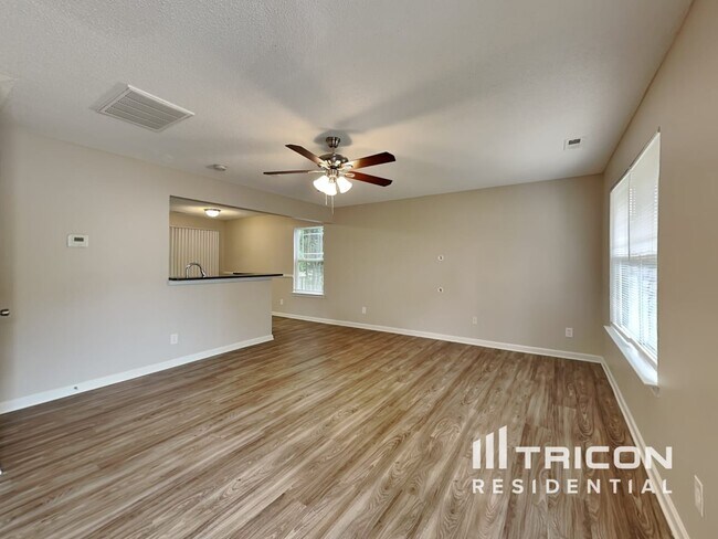 Building Photo - 186 English Hills Dr