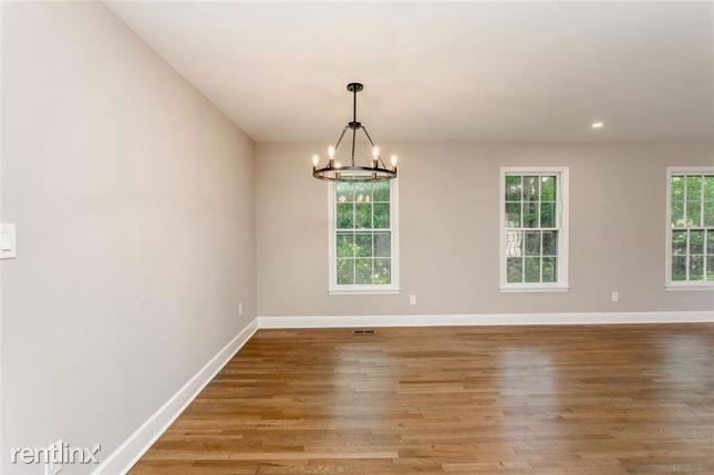 Building Photo - 4 br, 3 bath House - 681 Foxcroft Circle