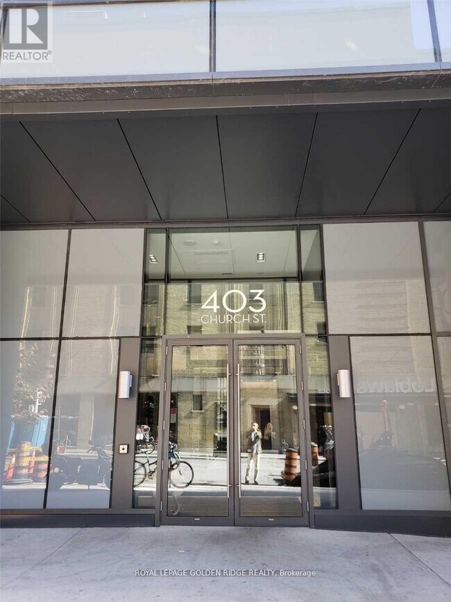 Photo du bâtiment - 403 Church St