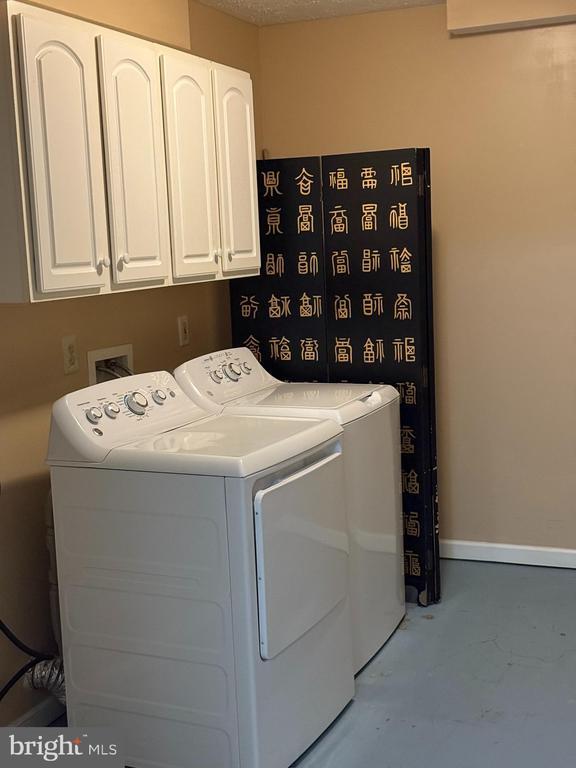 Foto del edificio - 2047 Harvest Dr