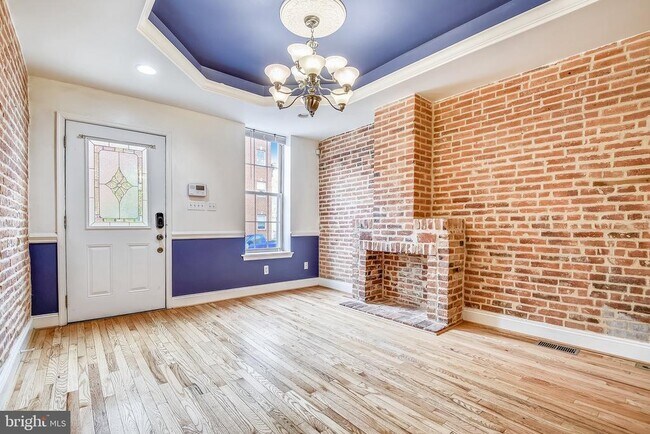 Foto del edificio - 1619 S Hanover St