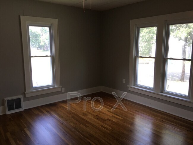 Foto del edificio - 408 N Olive St
