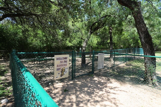 Building Photo - Summit at Salado Creek