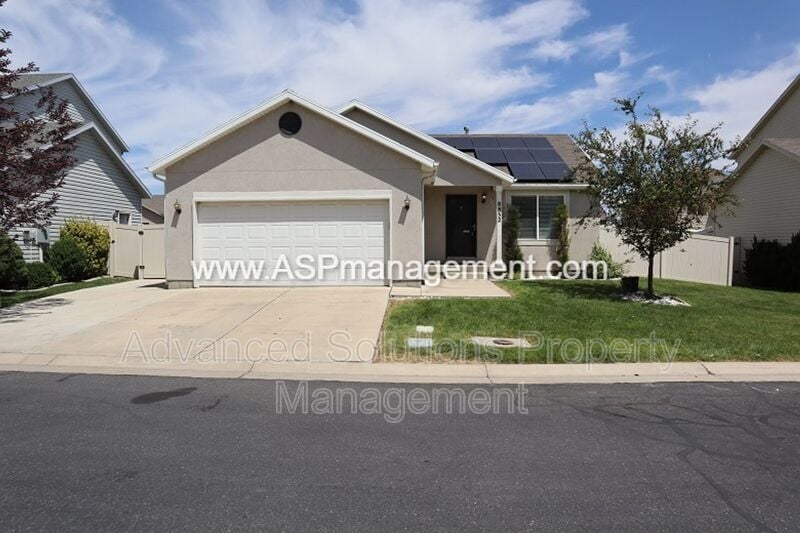 8852 Digger Ln, Magna, UT 84044 House Rental in Magna, UT