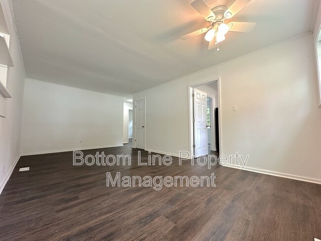 Building Photo - 2516 Marlowe Ave