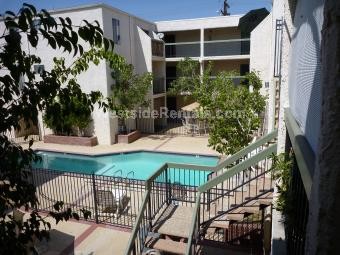 Building Photo - 409 Burchett St