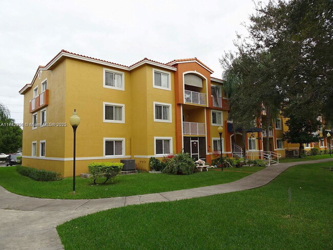 Foto del edificio - 21100 SW 87th Ave