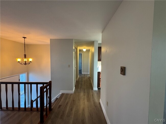 Building Photo - 8223 Lucchesi Dr