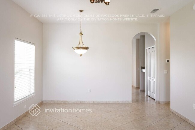 Foto del edificio - 672 Hacienda Cir