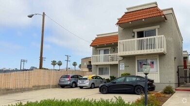 Building Photo - 4540 Glacier Ave
