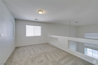 Building Photo - 1581 Peaceful Pine St