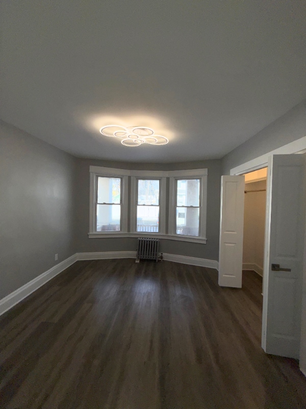 Building Photo - 47 Edgar St