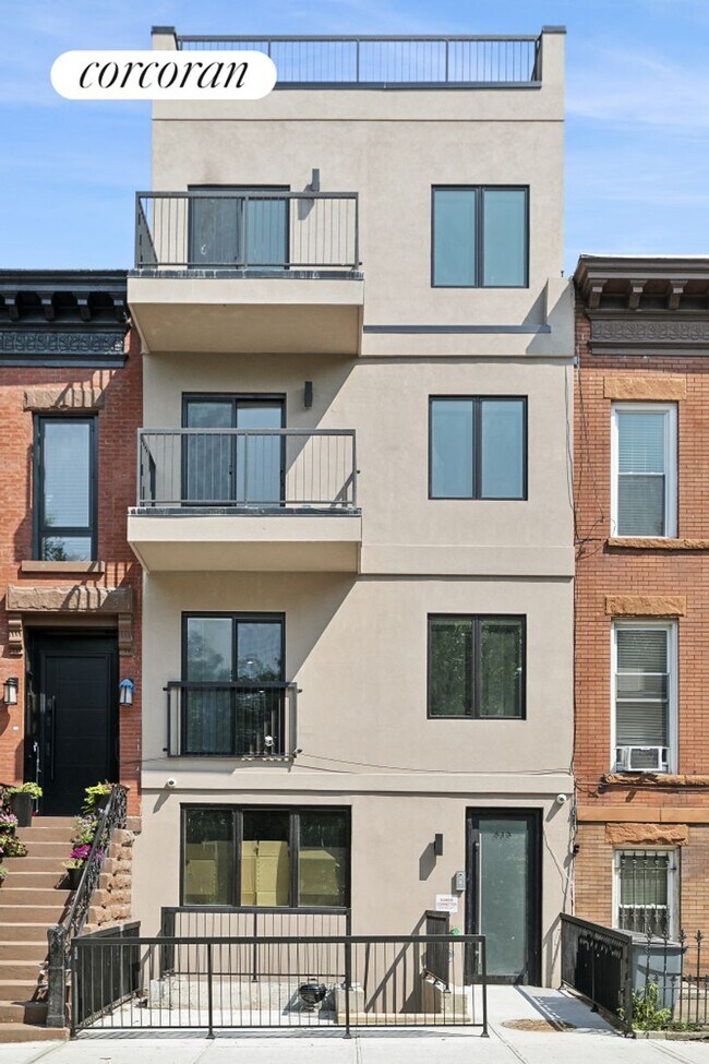 Building Photo - 513 Chauncey St