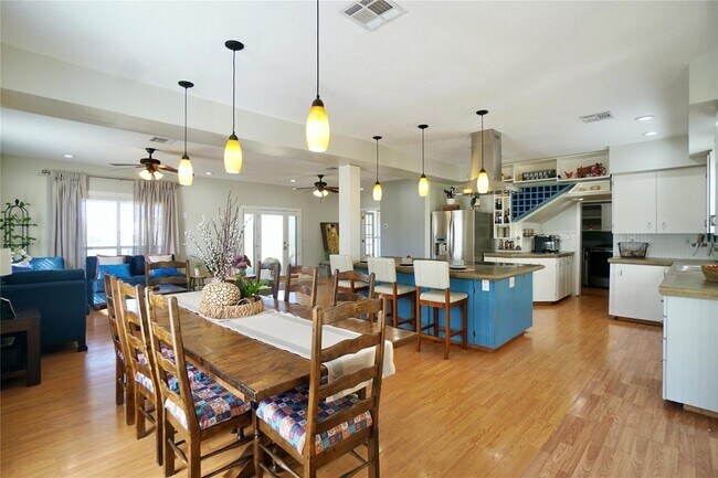 Foto del edificio - 311 Harmon Hills Cove
