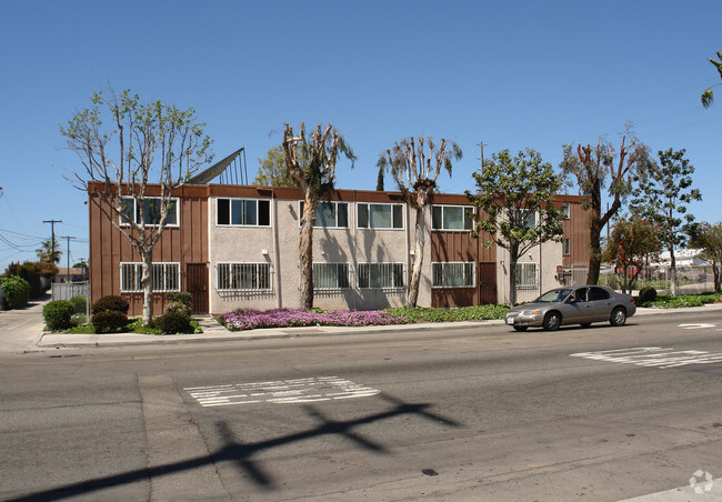 Building Photo - Delta Manor Apartments