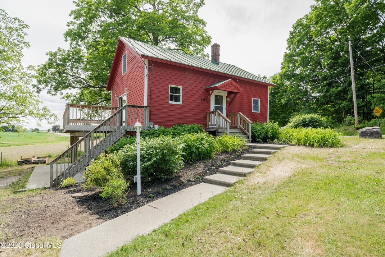 258 Southard Rd, Saratoga Springs, NY 12866 House Rental in Saratoga