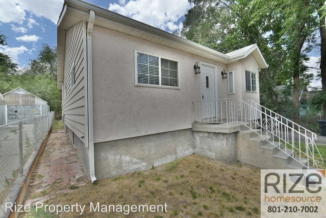 Building Photo - 5 br, 3 bath House - 2978 S 9150 W