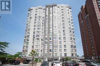 Building Photo - 2470-2470 Eglinton Ave W