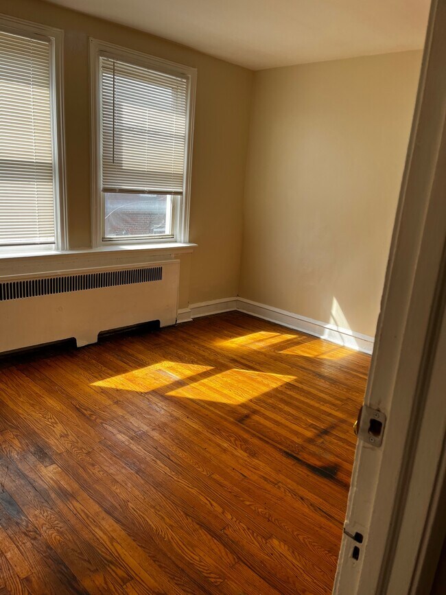 Foto del edificio - 6914 Kindred St