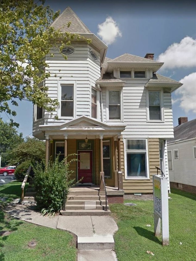 Primary Photo - 116 Washington Ave