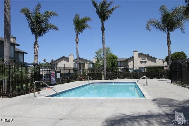 Foto del edificio - 5209 Perkins Rd