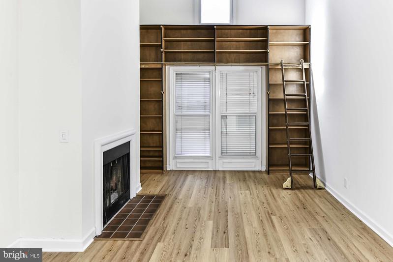 Foto principal - 115 N Lee St