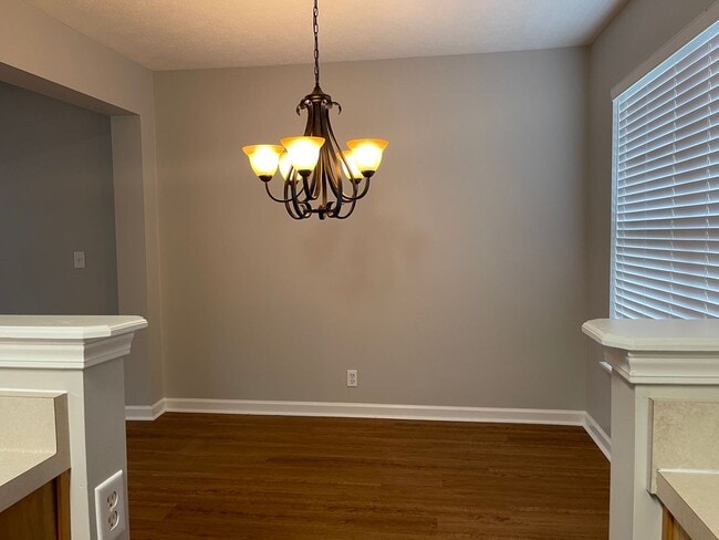 Building Photo - 3 Bed 2.5 Bath Nashville Opry Mills Area F...