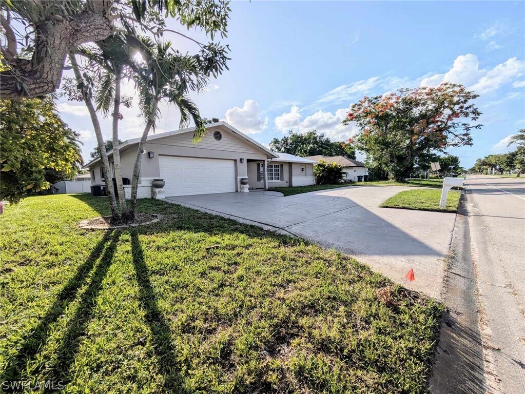 Primary Photo - 1548 Whiskey Creek Dr
