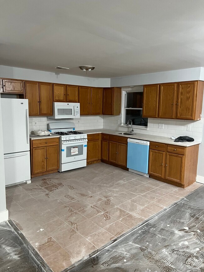 Building Photo - 159 Renner Ave