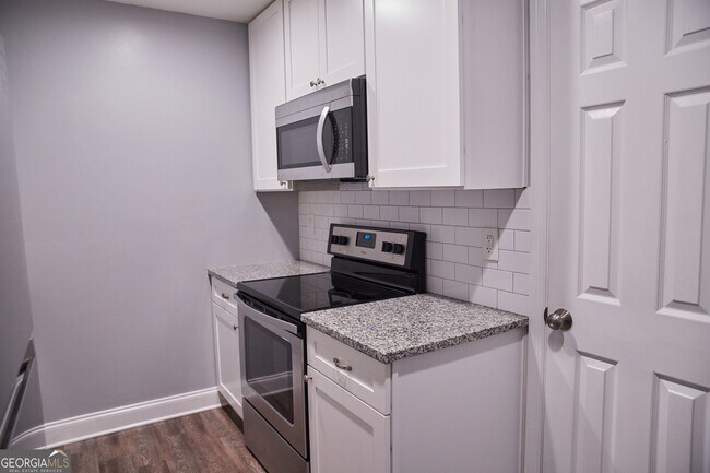 Building Photo - 248 Mill Creek Pl
