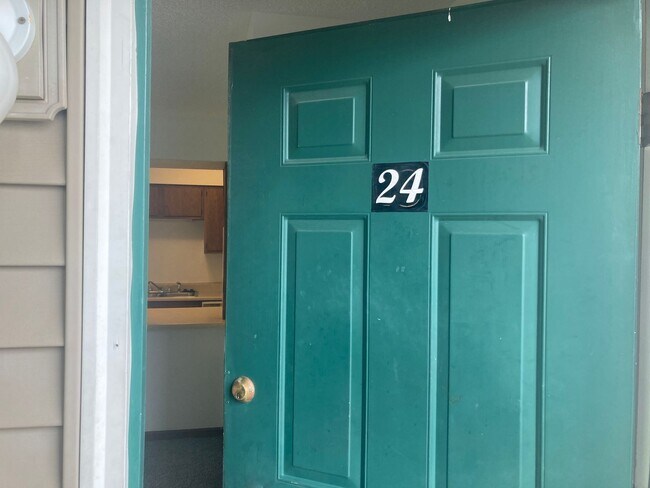 Foto del edificio - 2 Bedroom 1 Bathroom Apartment in heart of Osage Beach!