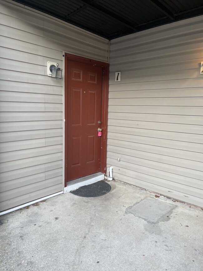 Foto del edificio - 6408 Starbrook Dr