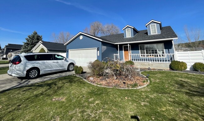 Building Photo - Available May 1st!