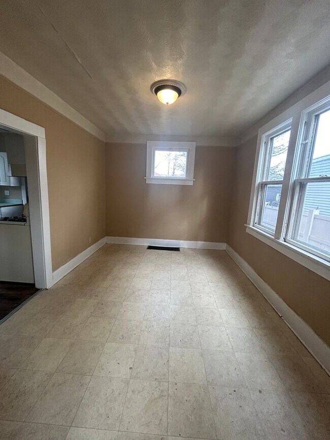 Foto del edificio - 842 Poplar St