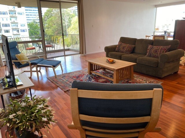 Living room & balcony - 177 19th St