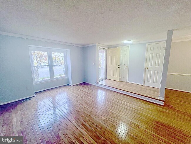 Foto del edificio - 11570 Hill Meade Ln