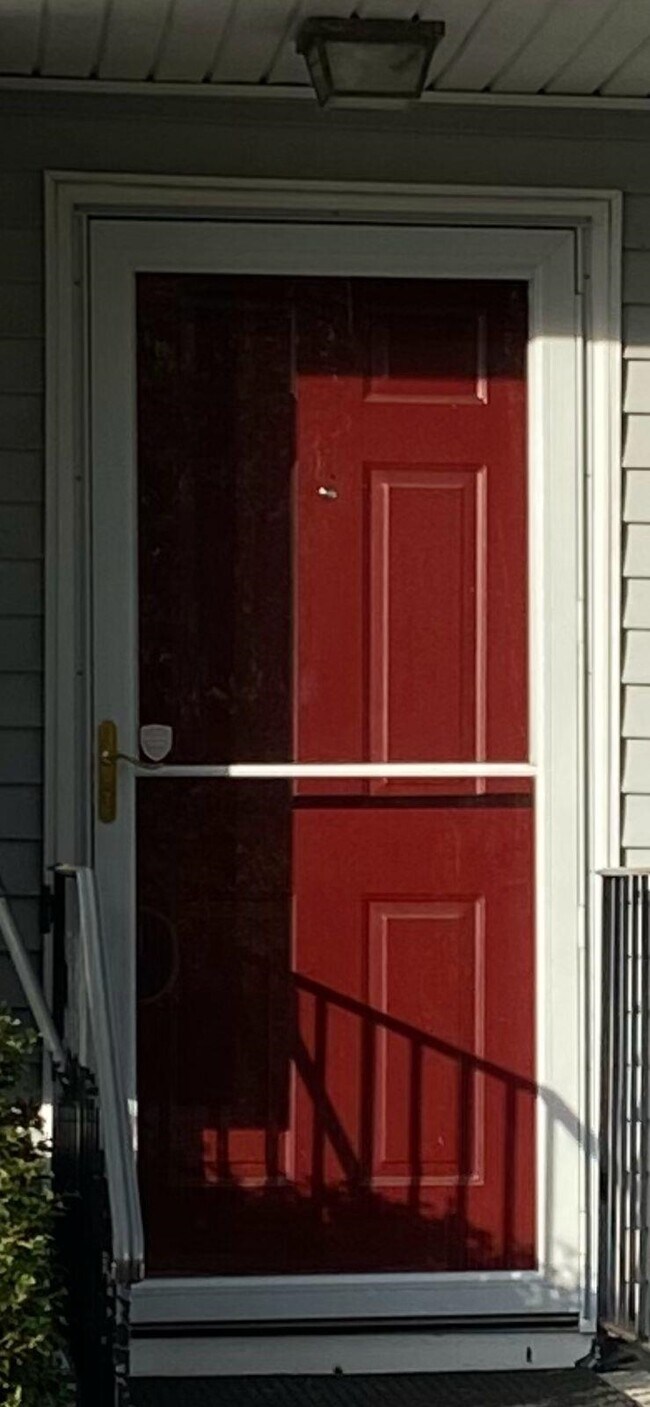 Foto del edificio - 777 Middle Rd