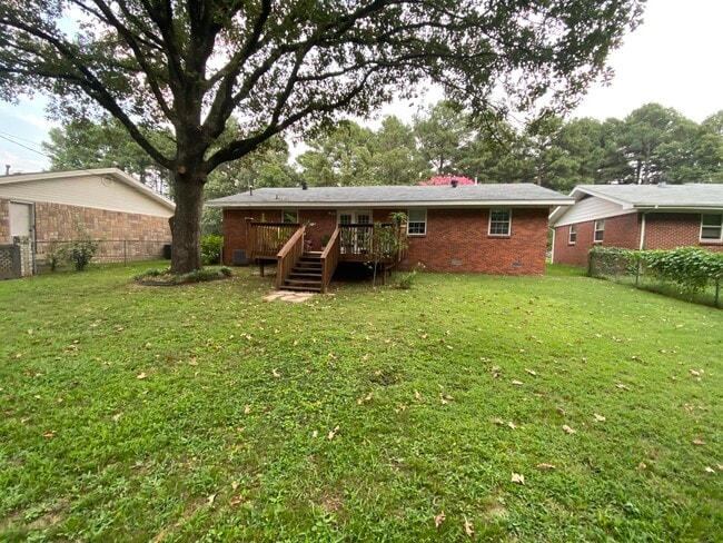 Foto del edificio - 4509 N Cypress St