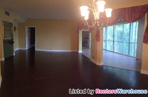 Foto del edificio - 4126 W Palm Aire Dr