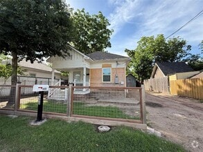 4608 Santa Fe Ave