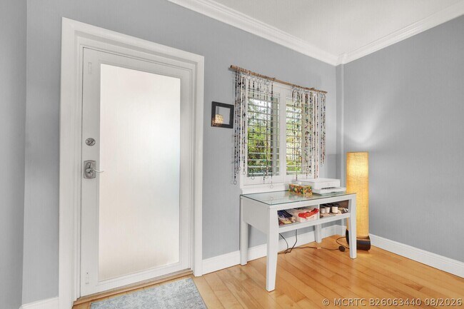 Foto del edificio - 6520 N Ocean Blvd