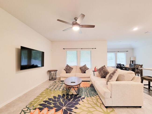 Foto del edificio - 6523 Fiddlewood Thicket Ln