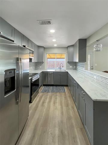 Foto del edificio - 5610 Ember Ct
