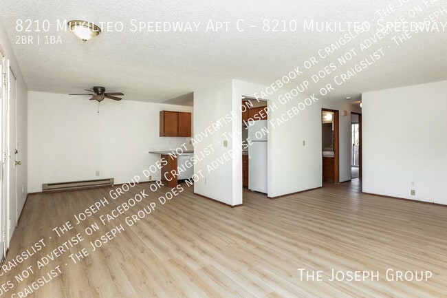 Building Photo - 8210 Mukilteo Speedway