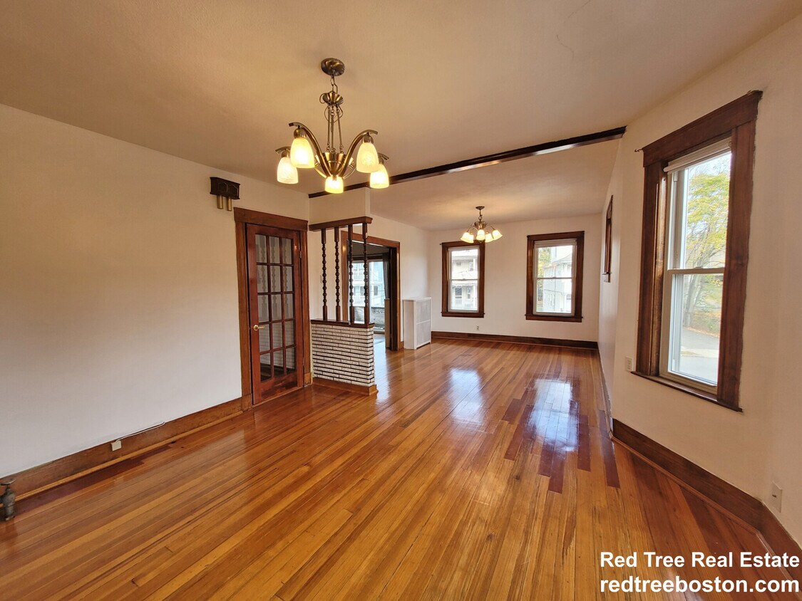 27 Valley St, Medford, MA 02155 Condo for Rent in Medford, MA