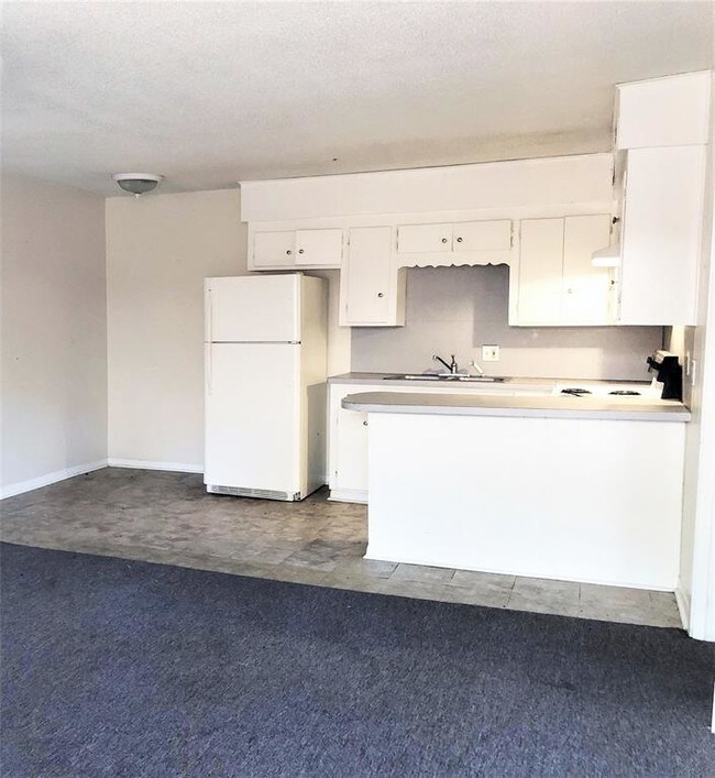 Foto del edificio - 911 University Ave