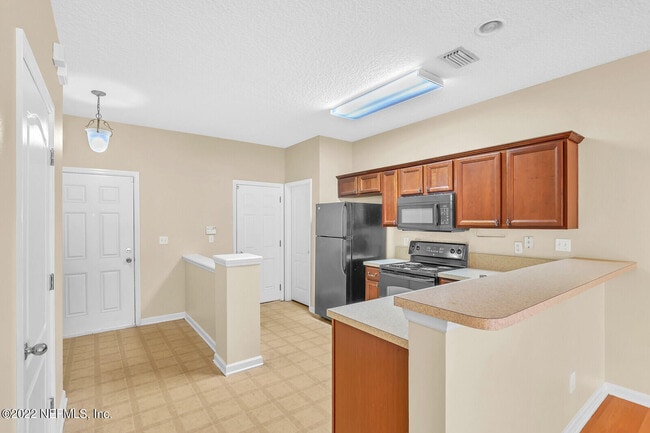 Building Photo - 12315 Mangrove Forest Ct