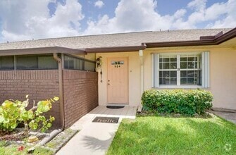 Building Photo - 524 Ponderosa Dr
