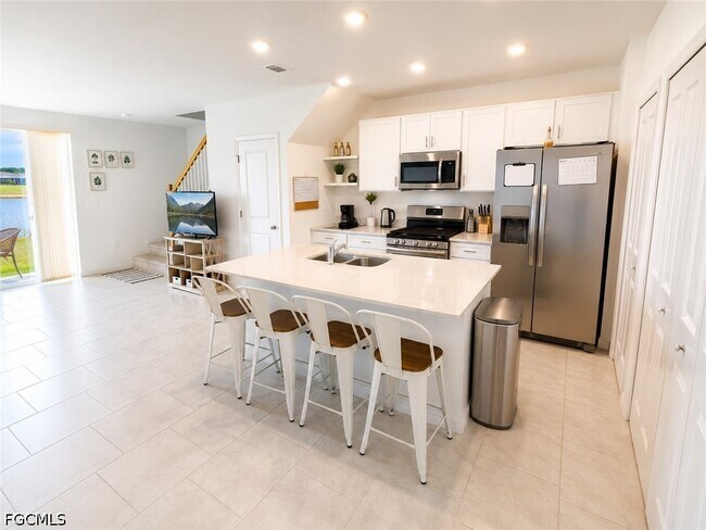 Building Photo - 4281 Canova Ct