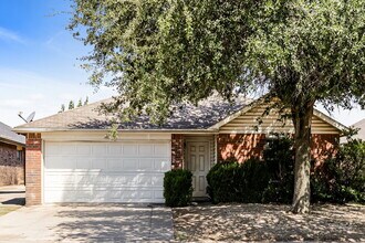 Building Photo - 1409 Castle Ridge Dr